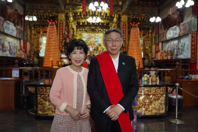 副手話題再過招 柯文哲：我看侯友宜有很好的保姆