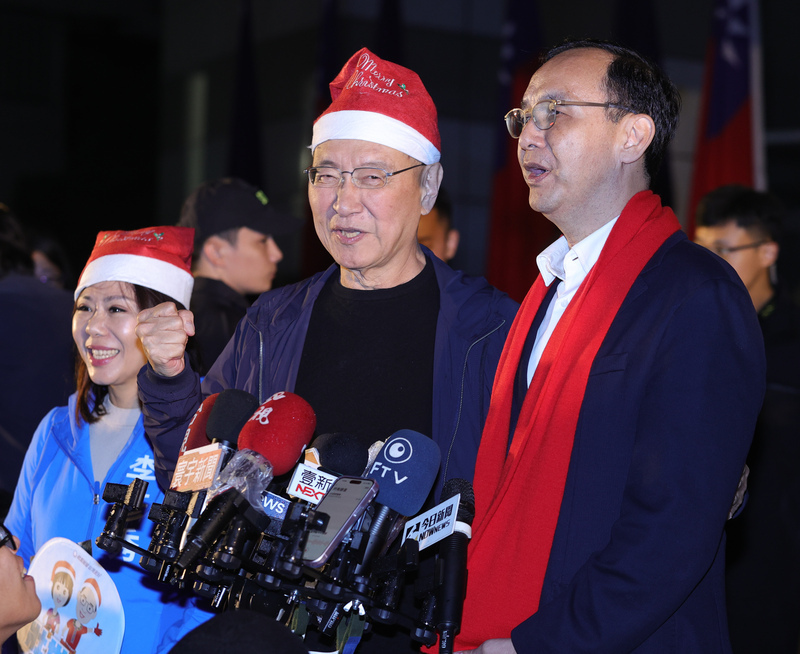 趙少康向郭台銘喊話回藍營 朱立倫：有不滿都怪我