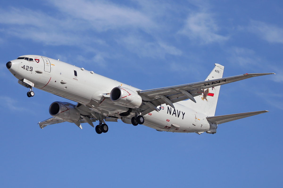 國防部：美軍P-8A反潛機由北向南通過台海