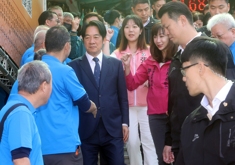 拚國會過半 賴清德下動員令後趕場為小雞輔選督軍