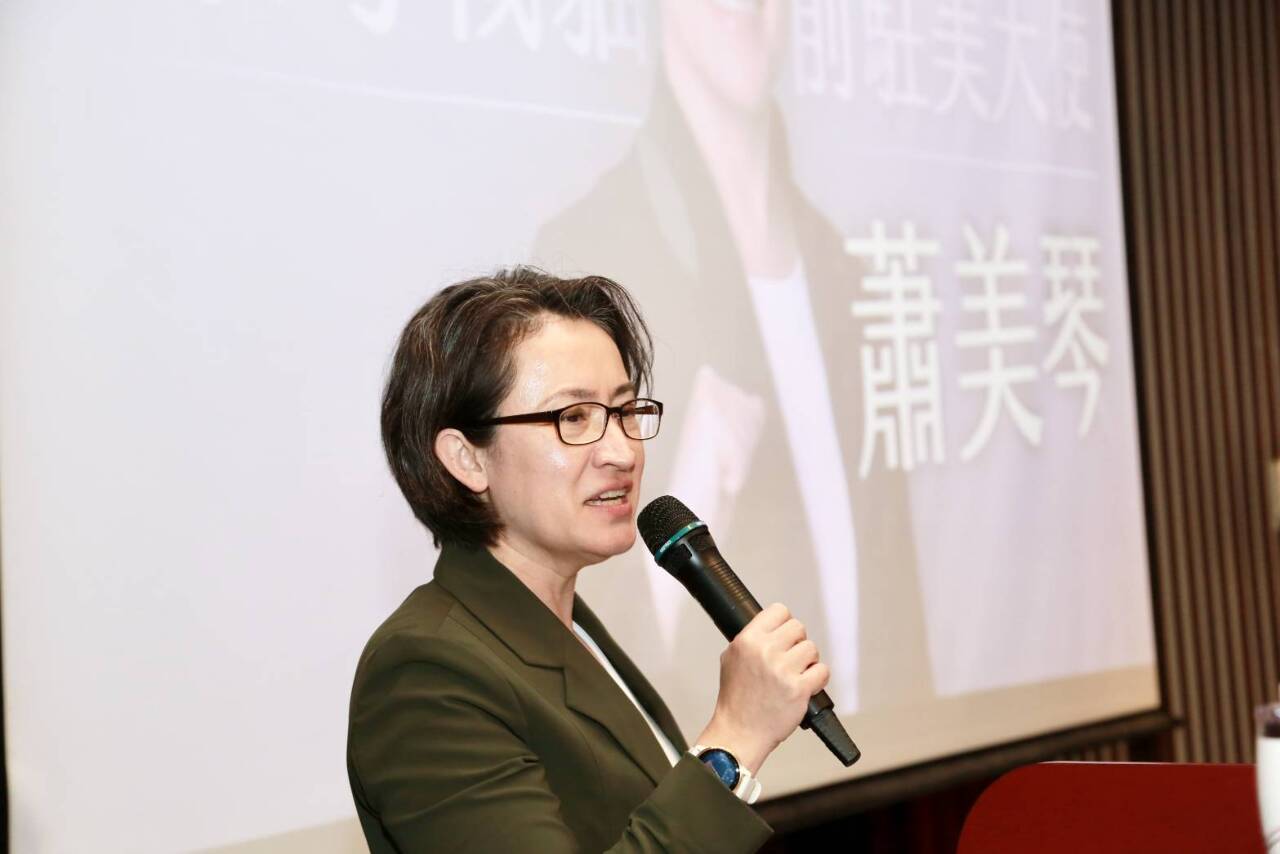 赴政大演講 蕭美琴：台海「維持現狀」是國際最大公約數