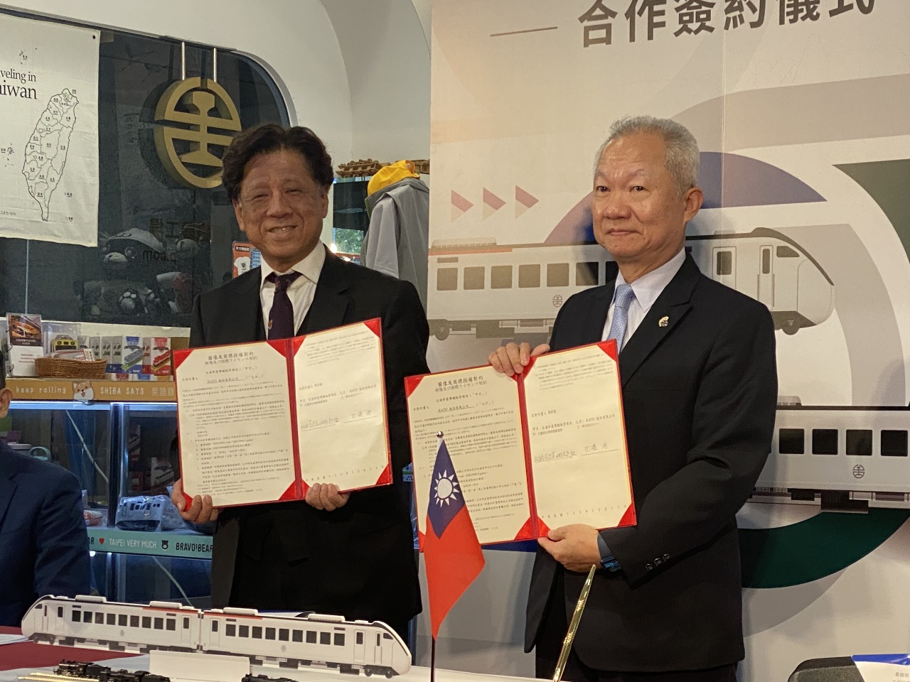 台日攜手 開發EMU3000鐵道模型商品