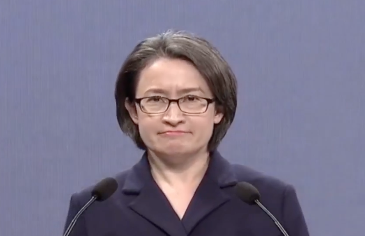 蕭美琴再次說明國籍問題 質疑藍白走回依賴中國老路