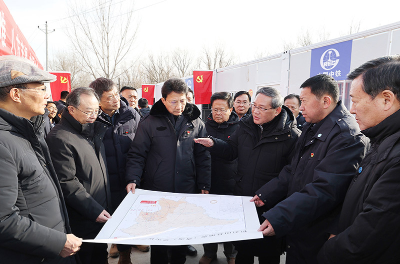 甘肅地震後 中國總理李強視察災區
