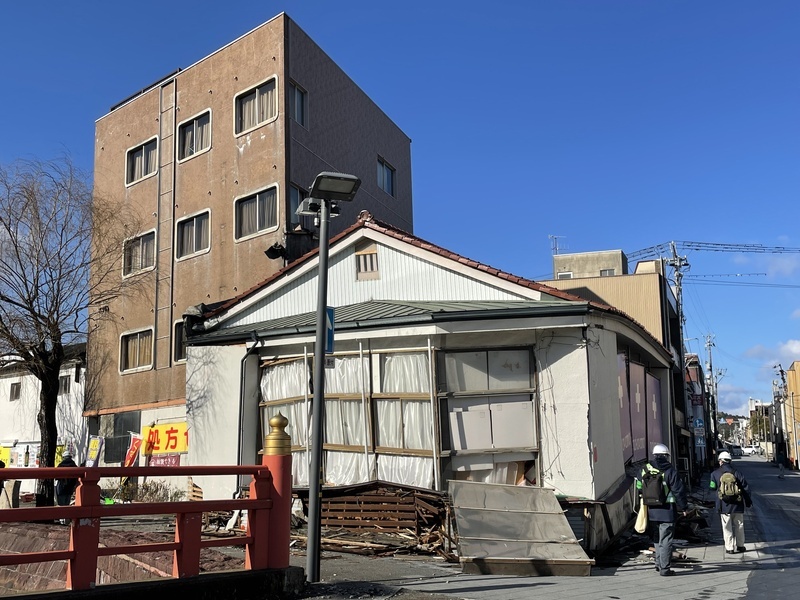 日本石川強震增至222死 縣內逾8成漁港受災