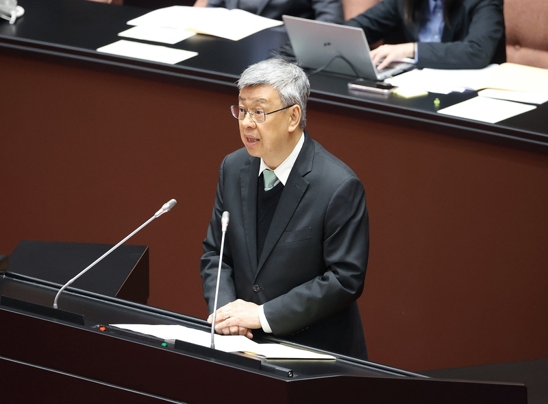 陳建仁批在野黨要求買中國疫苗 打高端是選舉炒作