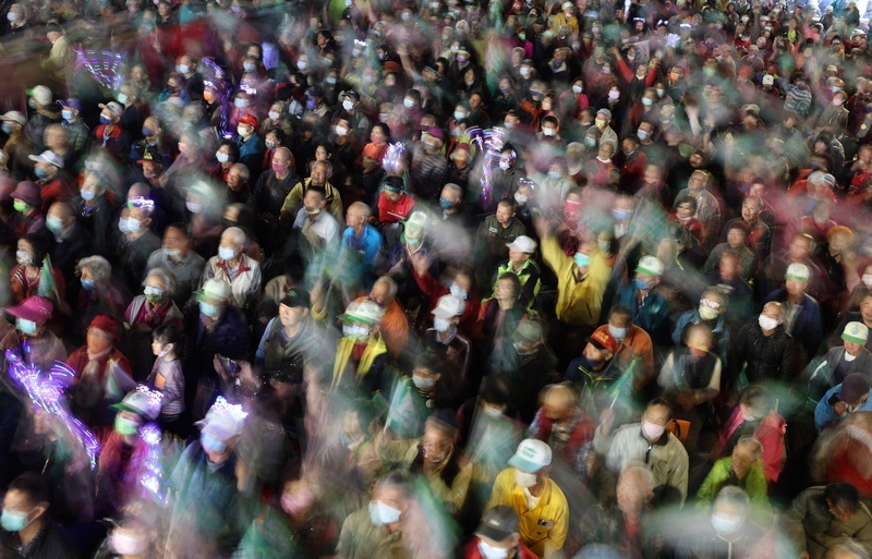 洛杉磯時報：台灣大選前假訊息氾濫