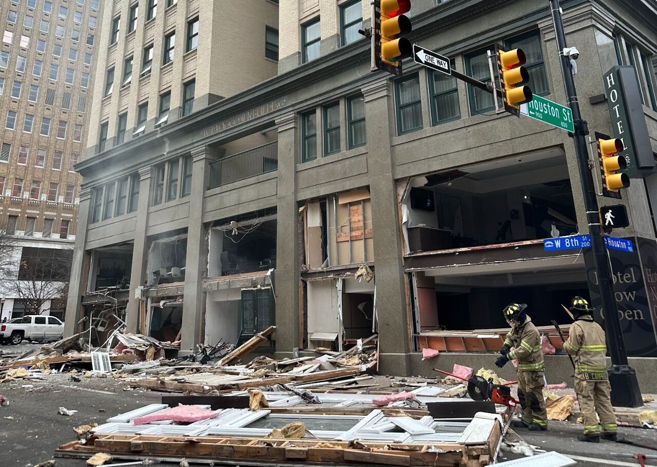 德州市中心老牌飯店爆炸21傷 疑似瓦斯外洩
