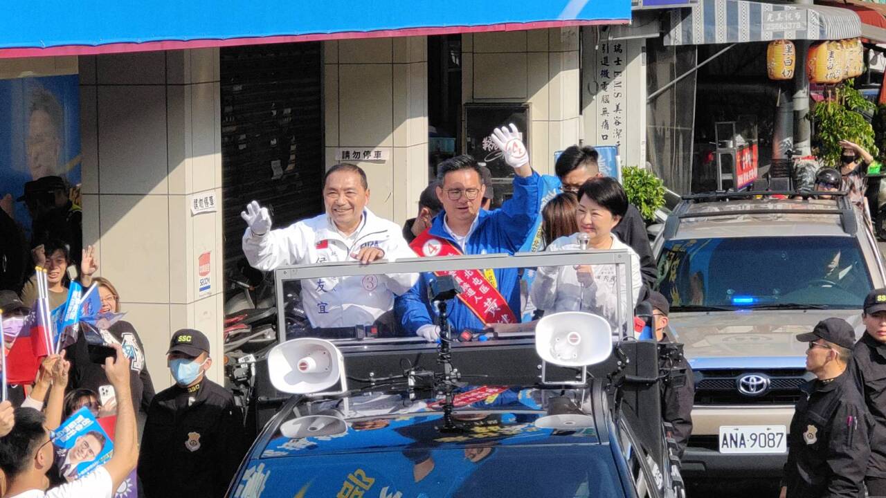 台中立委藍綠纏鬥 侯友宜選前和小雞旋風狂掃激戰區