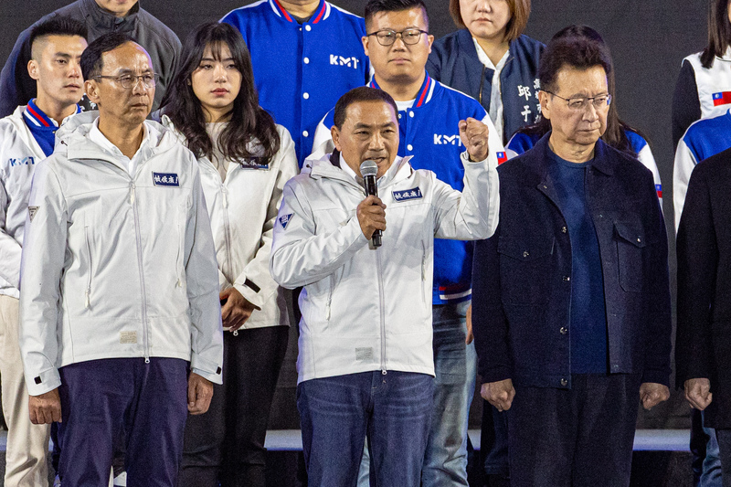 臉書出現罷免社團 侯向市民致歉未來加倍奉還