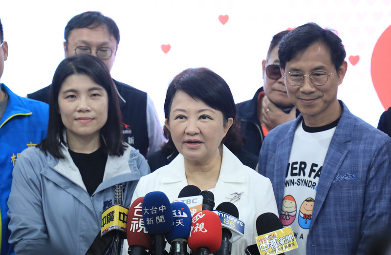 瘦肉精案藍營擬邀陳建仁報告 盧秀燕表尊重