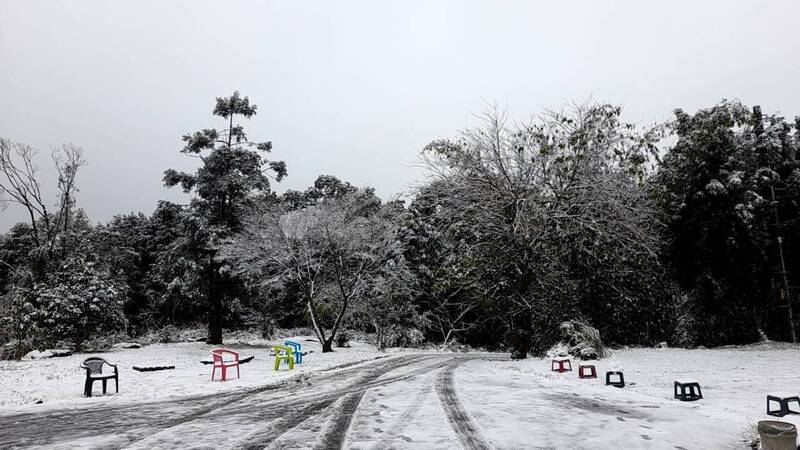 超強寒流烏來降雪 侯友宜：防寒機制已啟動