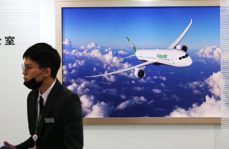 長榮航空：勞資協商達5決議 31日再協商盼能三贏
