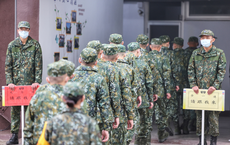 防現役軍人向敵方表效忠 國防部提修法最重判7年