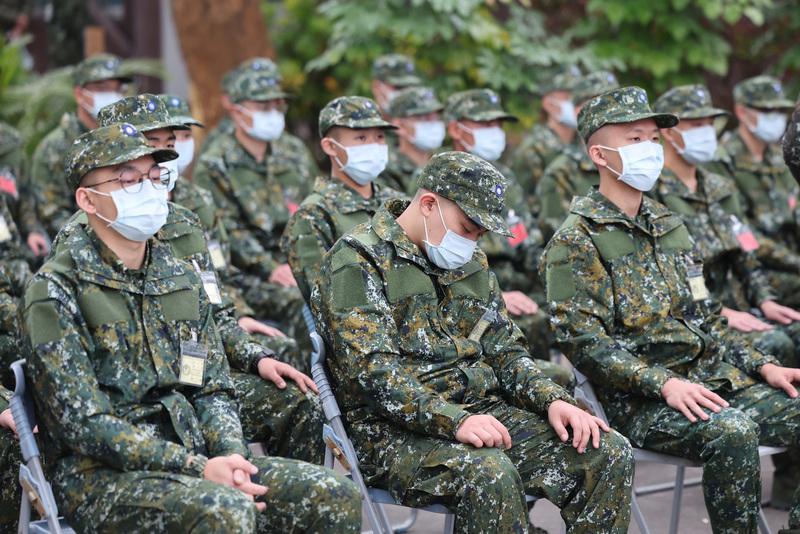 1年兵鑑測震撼教育 軍中禁用11款中國品牌手機