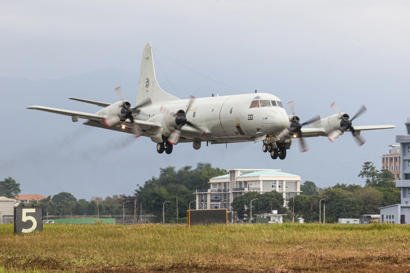 P-3C反潛機小牛訓練彈脫落海面 空軍：已平安返降