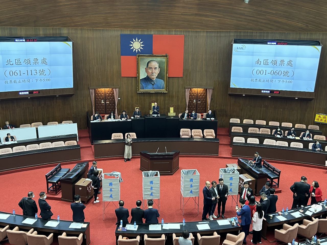 國民黨江啟臣以54票 當選立法院副院長