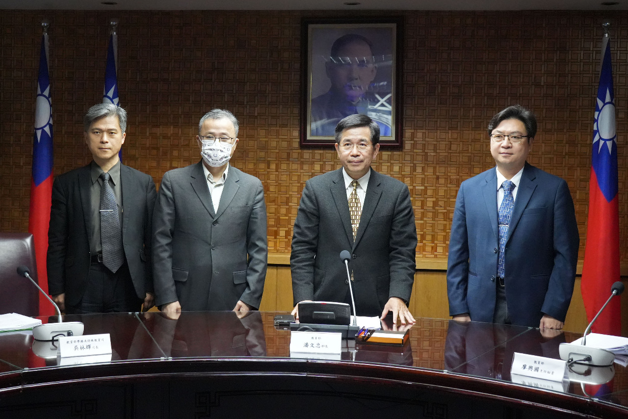 馬拉松式開校安會議5小時！教長：盼加強維護教師管教權