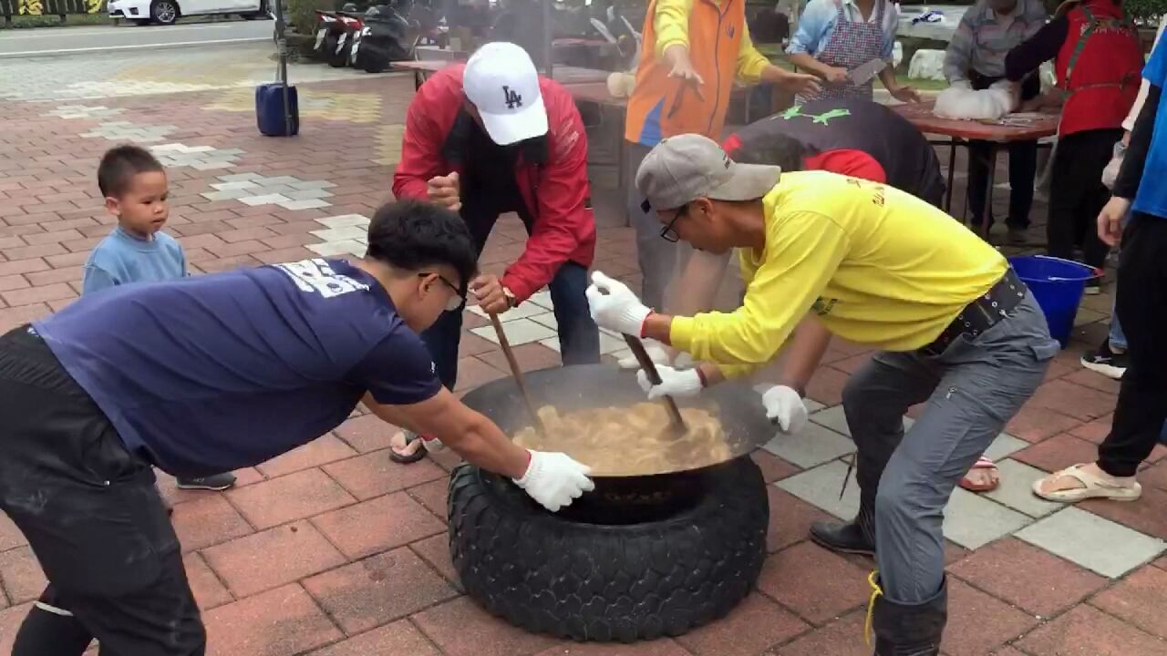 全村搗年糕 台東永安社區飄年味(影音)