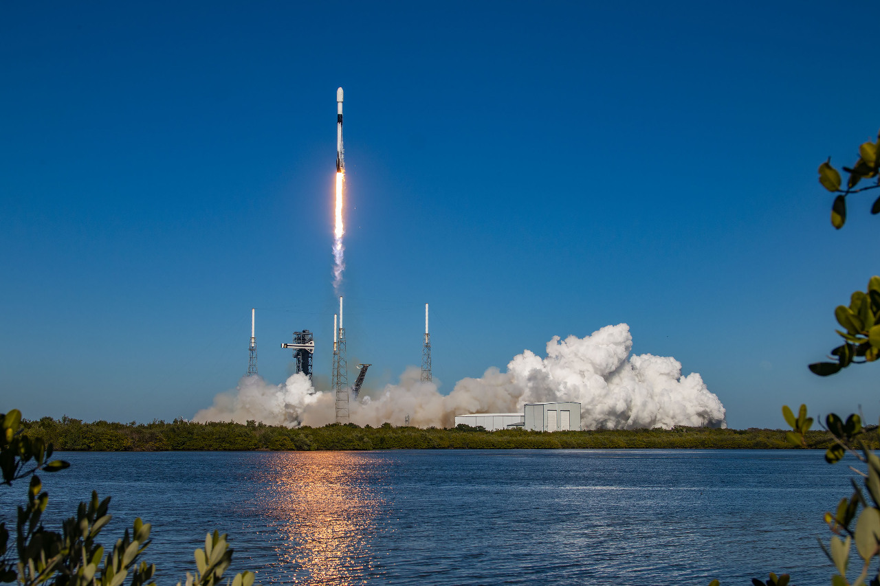 中國失敗給馬斯克良機 SpaceX為印尼發射衛星