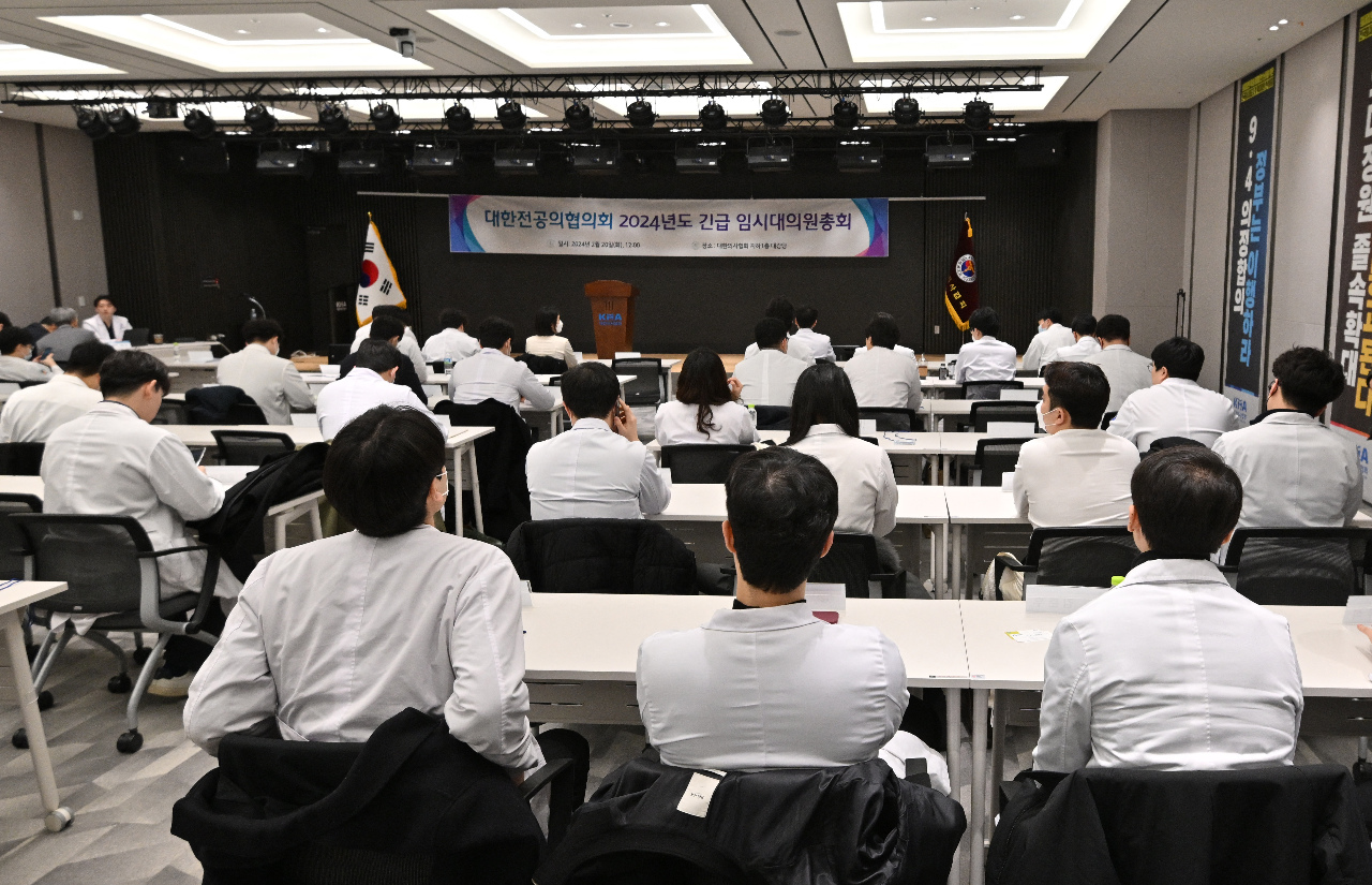 韓國逾6千醫師罷工影響大 政府祭復工令堅不讓步
