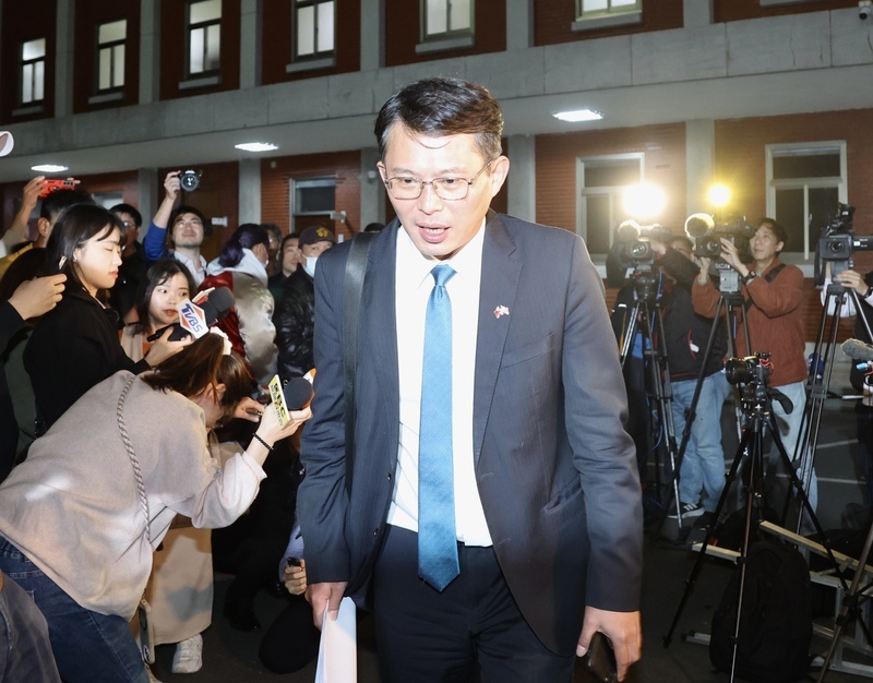 召委選舉藍綠傾向自提  黃國昌：改革比位子重要