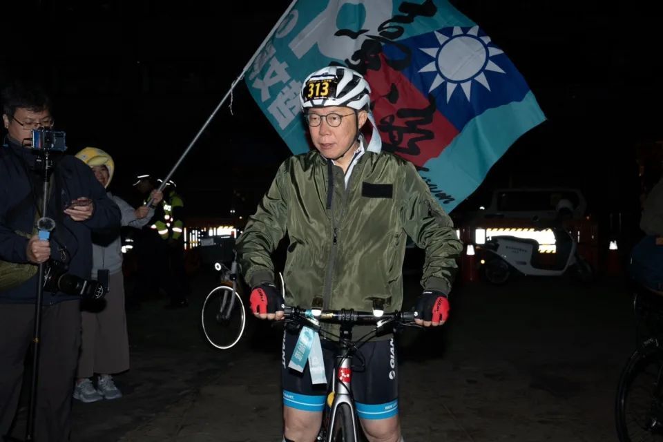 遭質疑寄生國會  柯文哲：是國會寄生我
