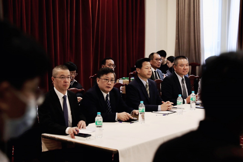 中國快艇翻覆案持續閉門會談 中方律師重返會場溝通