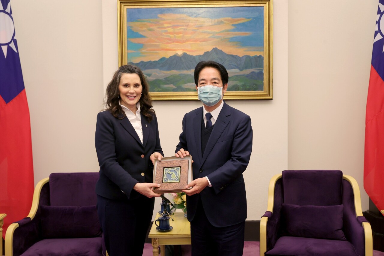 賴清德抱病見密西根州長 盼台灣半導體與密西根汽車產業共創雙贏