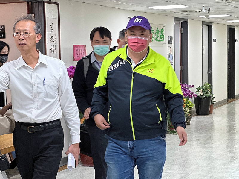 北市議員陳重文涉收賄近千萬元 檢方聲押禁見