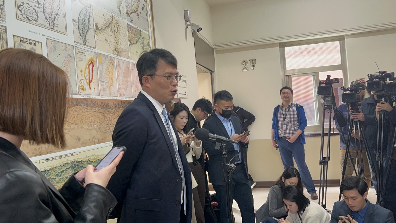 蔡柯會民眾黨內不滿？黃國昌：疑綠側翼見縫插針