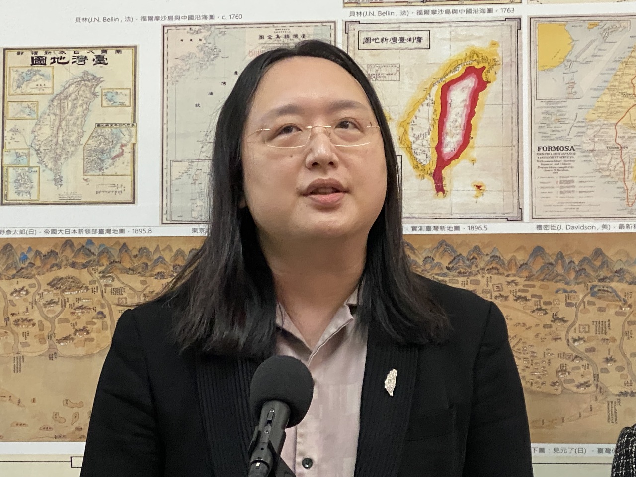 出席民主峰會惹怒中共 唐鳳：極權政體想參加就民主化