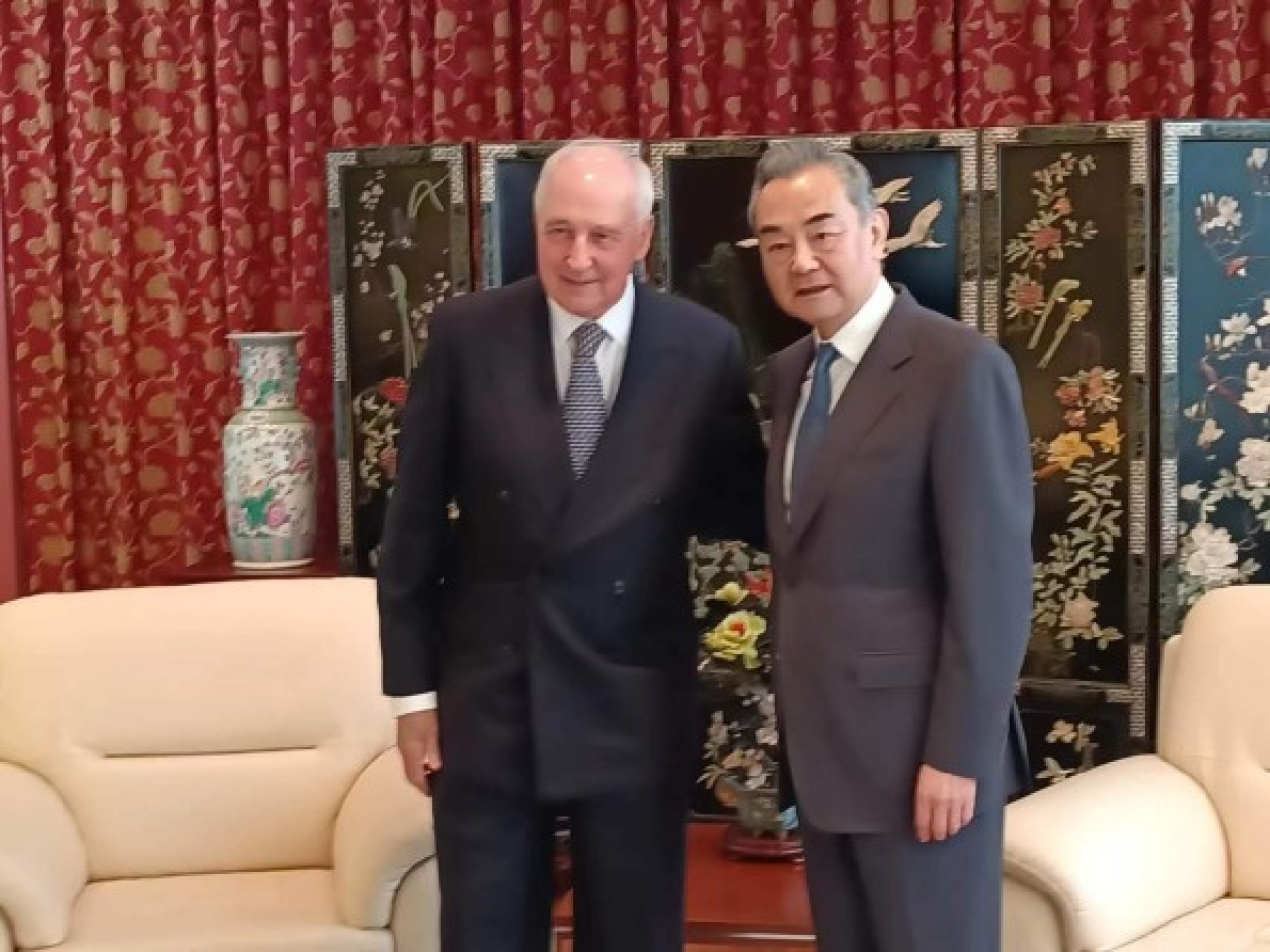 王毅來訪提要求 與親中前總理會面引發澳洲爭議