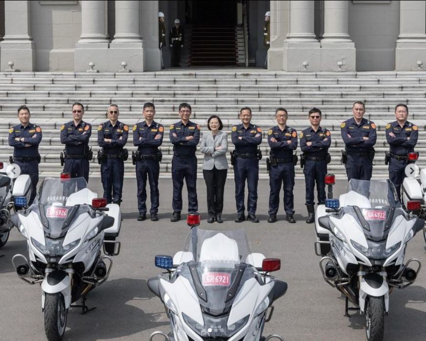 520將卸任 蔡總統感謝交警為元首前導護航