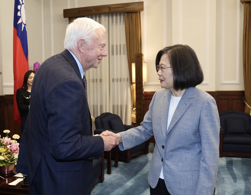 蔡總統接見美議員訪團 柏格曼：盼台美合作抵制中國侵略