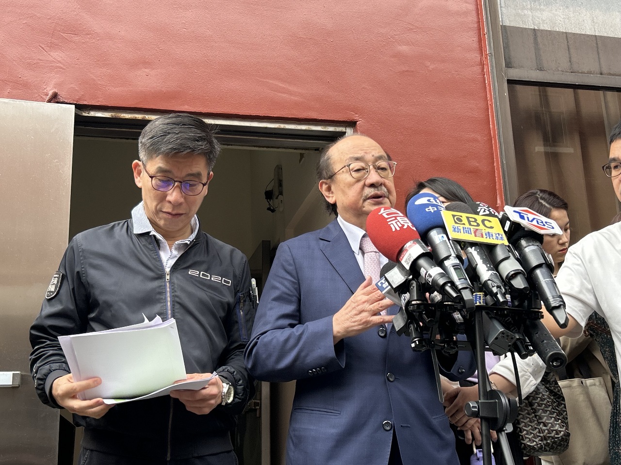 藍白提案凍漲電價 柯建銘：立院不能自訂電價公式又叫停