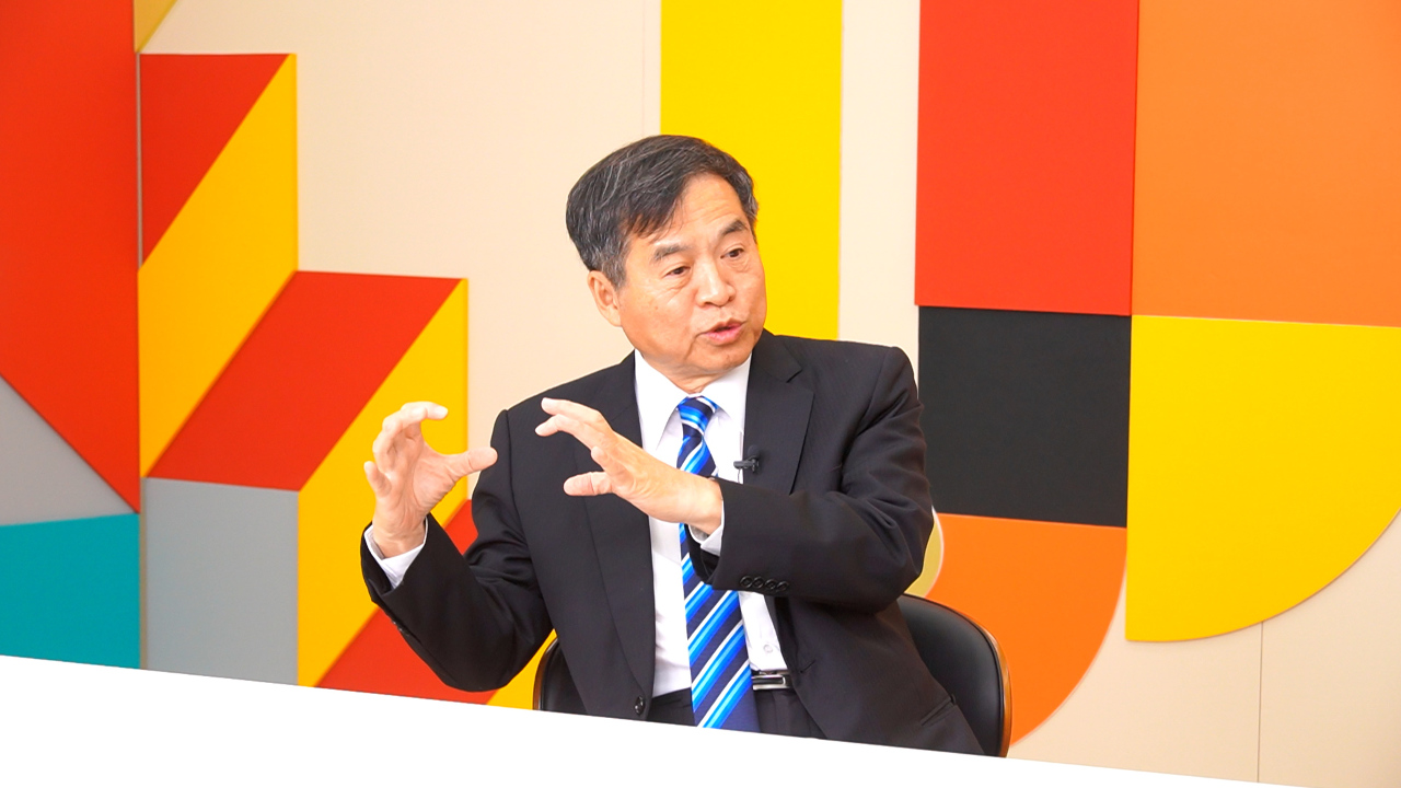 台船董事長鄭文隆：海鯤艦可望如期交船 第二艘潛艦自製率目標50%