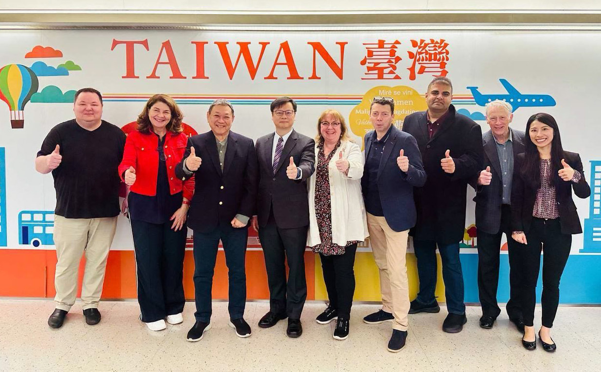 英國工黨之友會主席訪台 晉見蔡總統強化台英關係