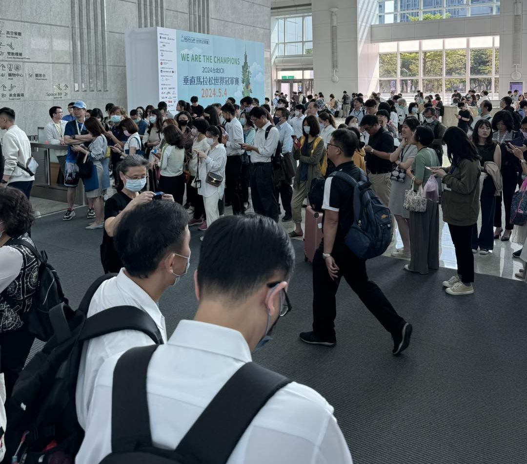 強震影響 101電梯暫停使用
