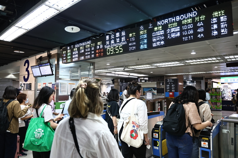母親節台鐵疏運創近年新高 搭乘人次將破300萬
