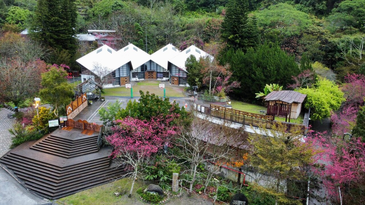 花蓮強震／晶英酒店西寶國小7日估撤離受困305人