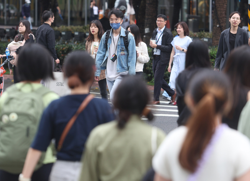 各地易有陣雨或雷雨  地震頻繁少走山區
