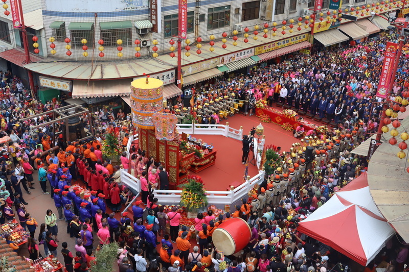 與媽祖同行 藝術家朱朱的信仰生活實踐記