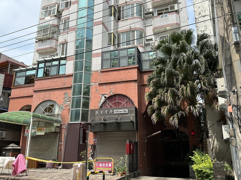 花蓮強震／縣府：公費不能用於私人建物  善款不足以重建