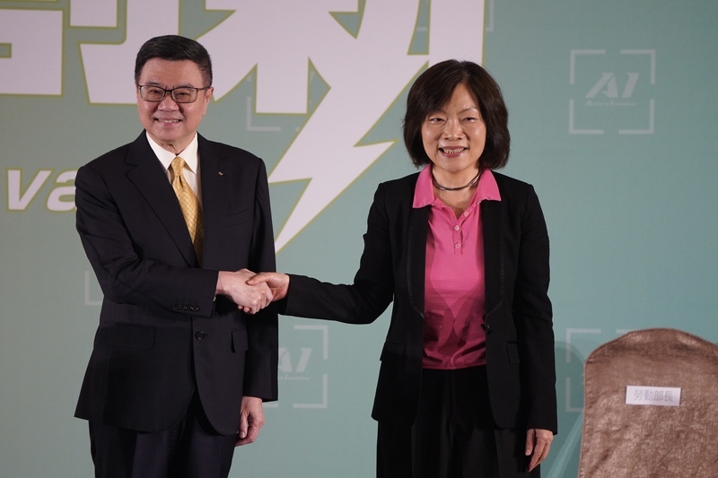 「協調高手」何佩珊出任勞長 年輕時參與關廠工人抗爭、無殼蝸牛運動