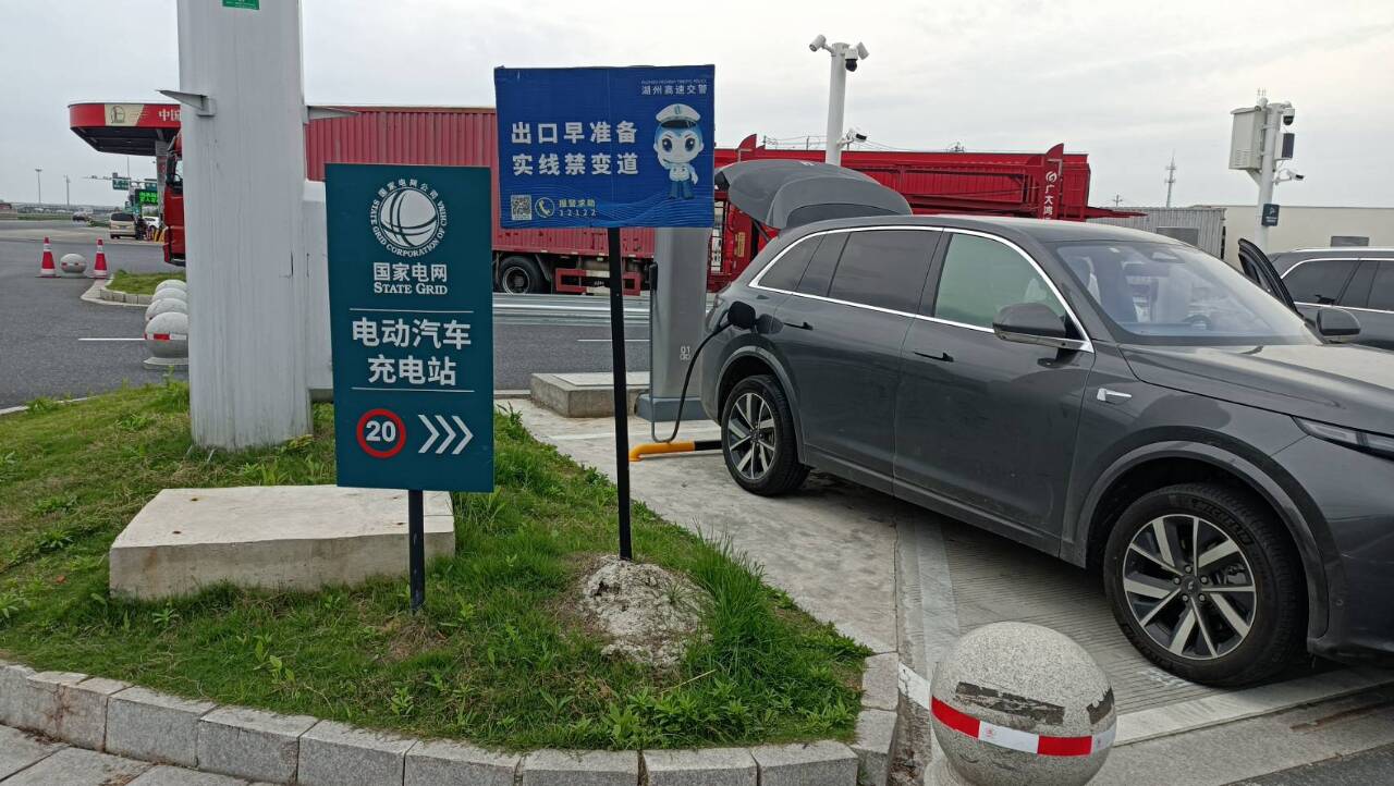 中國汽車工業轉型考驗大 專家：價格戰剛開始