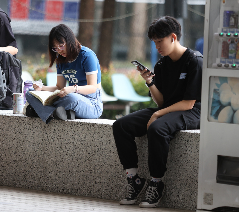 學測國綜取材多元 MBTI、籤詩占卜、黑悟空入題