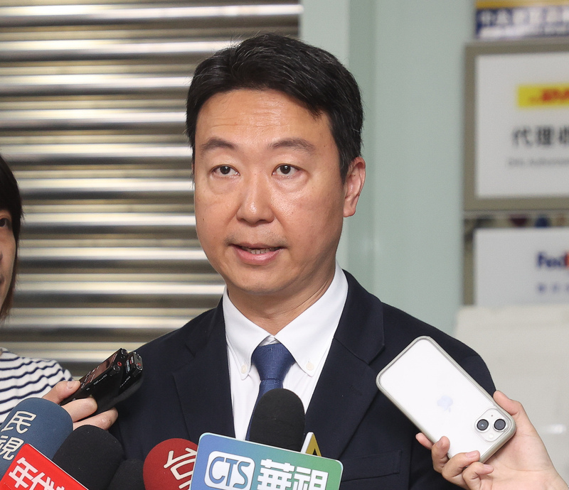 勞團要求政治承諾不砍勞保給付 政院：政府負最終支付責任