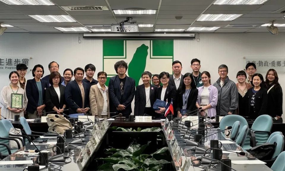 國際組織來訪 民進黨盼加強合作應對假訊息