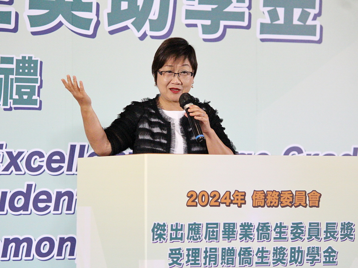 修法促優秀僑生留台 徐佳青：工作滿五年可申請永久居留
